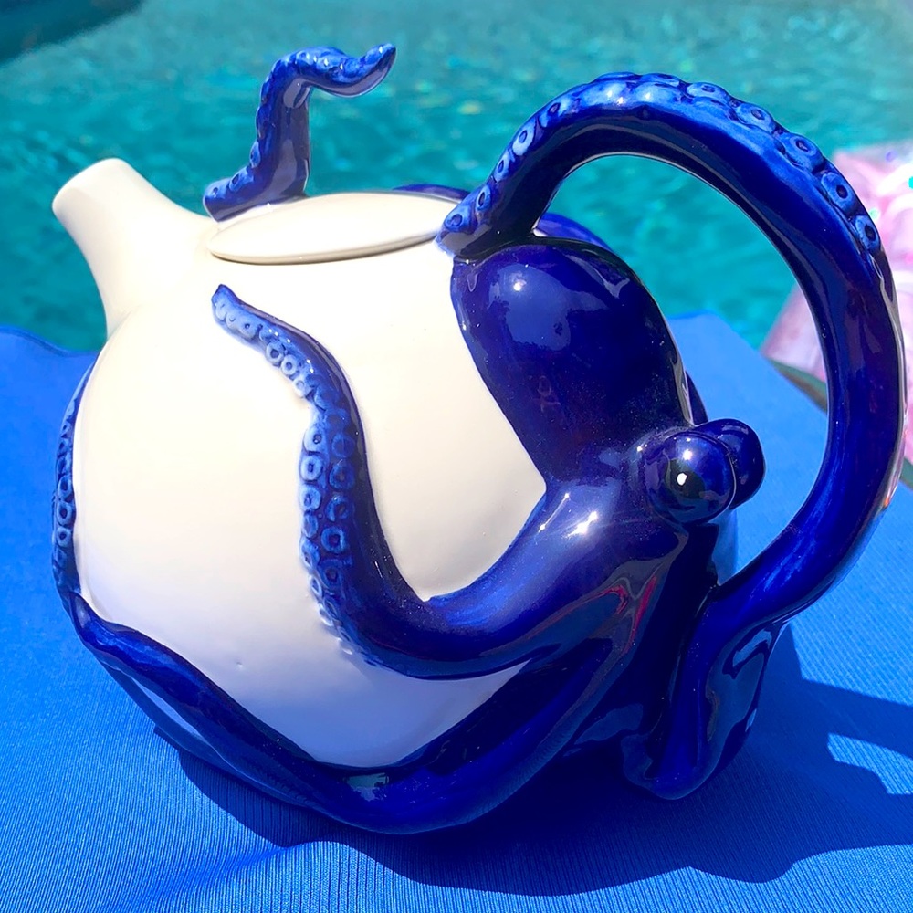 New Blue Sky Clayworks Blue Octopus teapot